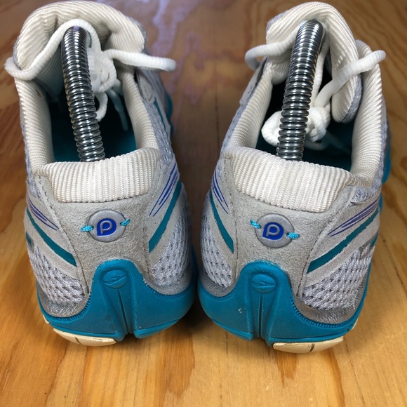 Brooks Pure Connect Running Shoe - Picture 4 of 7